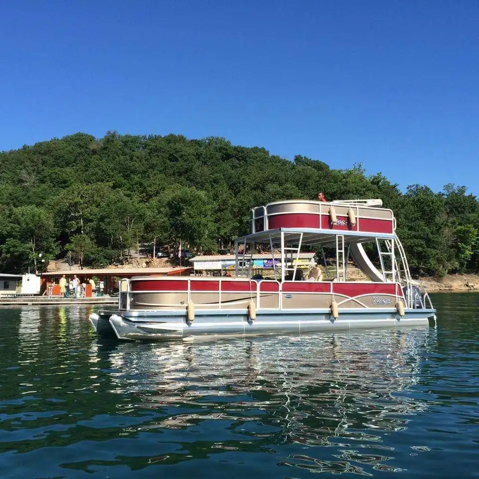 Vesper - 17-passenger party boat on Lake Travis at Lake Travis Yacht Rentals.