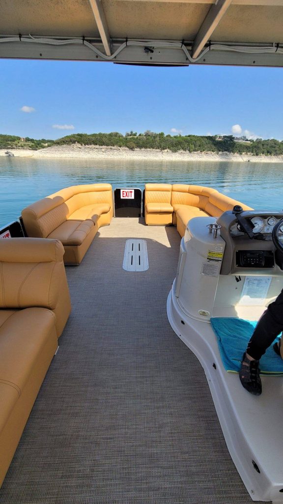 19 passenger 31ft Skyfall luxury tritoon with slide on Lake Travis