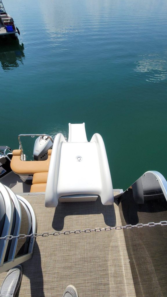 19 passenger 31ft Skyfall luxury tritoon with slide on Lake Travis